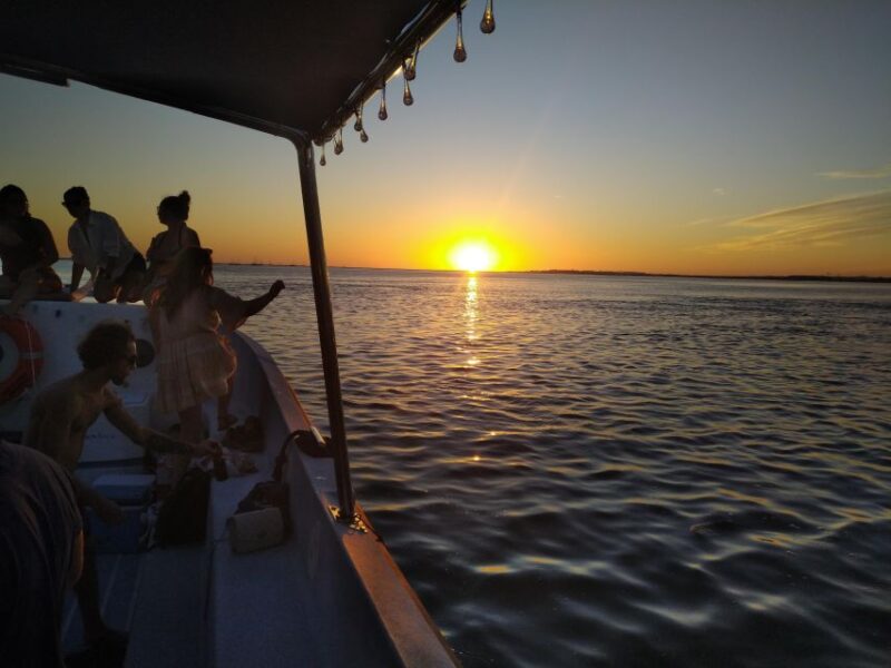 Sunset on a Classic Boat in Ria Formosa Olhão, Drinks&Music. - Experience and Atmosphere