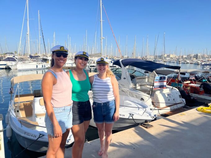 Sunset Onboard Torrevieja Bay in Exclusive Boat. - Sailing Through Torrevieja Bay