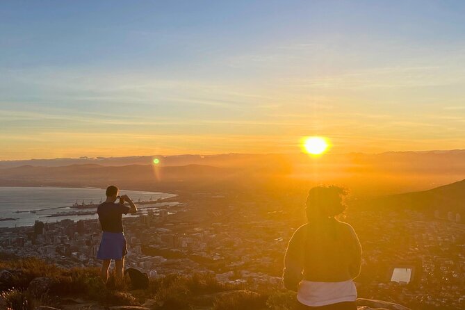 Sunset or Sunrise Summit Hike on Lions Head, Cape Town - Guide Expertise and Reviews