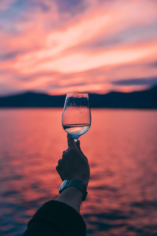 Sunset Panoramic Cruise With Drinks and Nighttime Dip - Good To Know