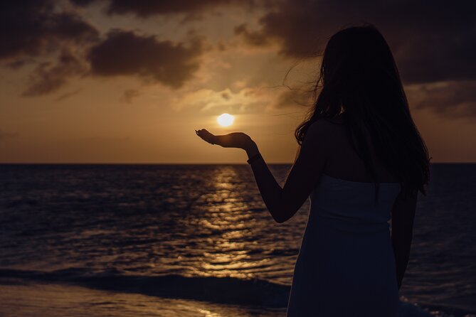 Sunset Photoshoot With Local Photographer in Aruba - Timely Delivery and Satisfaction