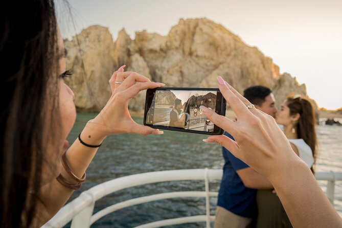 Sunset Premier Dinner Cruise With Show, DJ and Live Music - Meeting Point