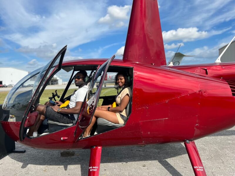 Sunset Private Helicopter: Lauderdale-Hard Rock Guitar-Miami - Highlights of the Helicopter Tour