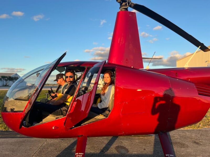 Sunset Private Helicopter: Lauderdale-Hard Rock Guitar-Miami - Aerial Perspective of the Coastline