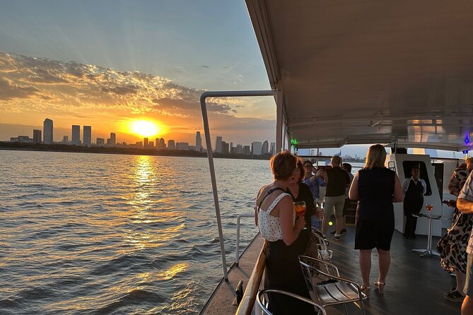 Sunset Río De La Plata & Open Bar - Overview and Experience
