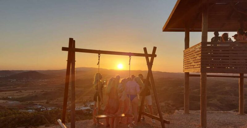 Sunset Safari - Crystal-Clear Waters