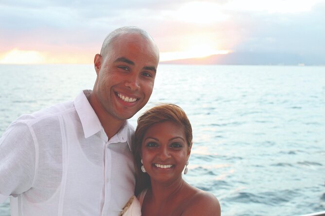 Sunset Sail Experience at Kona From Honokohau - Beverages and Refreshments
