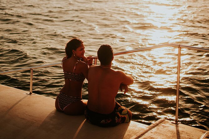 Sunset Sail to Boca Catalina With BBQ Dinner - Booking and Cancellation Policy