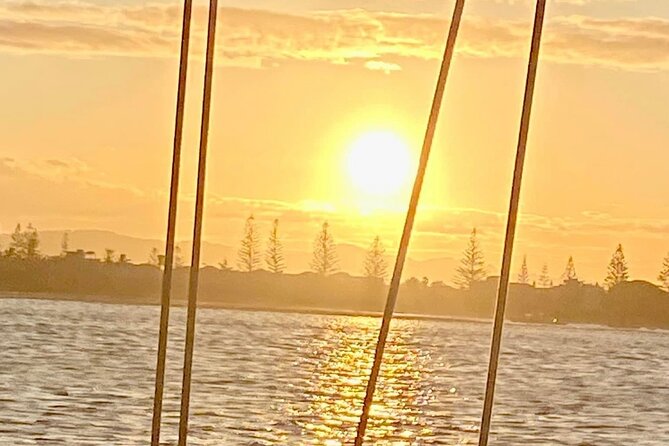 Sunset Sailing Cruise Includes Snacks & Drinks - Glowing Customer Reviews