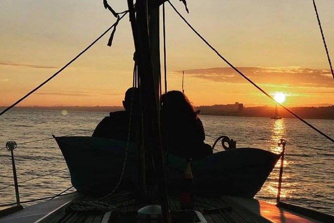 Sunset Sailing Tour On The Tagus River - Meeting and Pickup Location