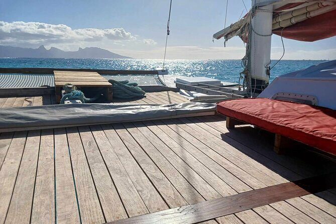 Sunset sailing trip on the Lagoon of Tahiti - Practical Considerations