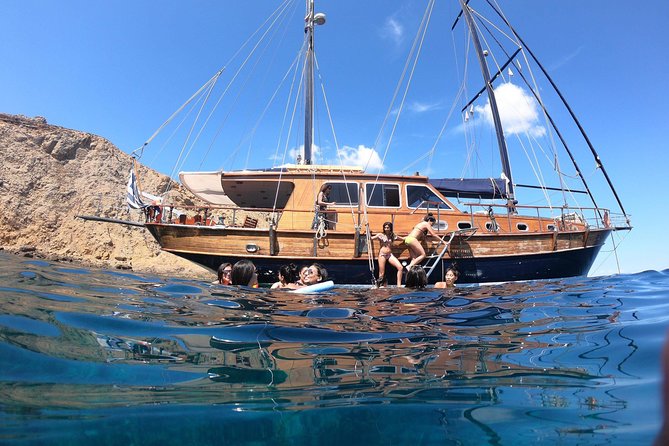 Sunset South Coast Sail Cruise With Lunch,Drinks, Optional Transfer - Packing and Preparation Tips