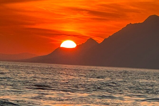 Sunset Speedboat Tour in Makarska With Swim Stop on Island Brač - Infant and Group Size Policies