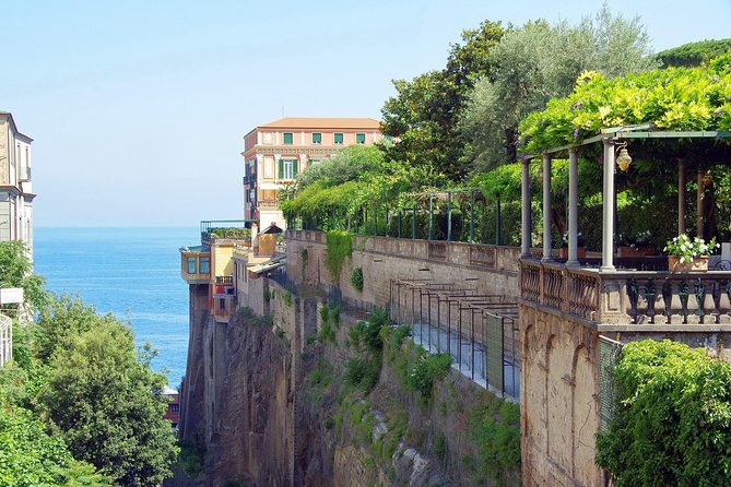 Sunset Stroll: Sorrento Small Group Walking & Food Tour - Ratings and Feedback