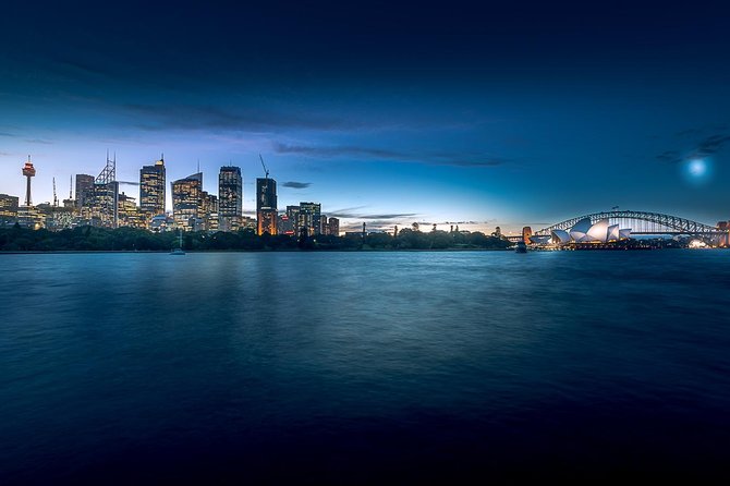 Sunset Sydney and Night Photography Tour With Pro Photographer - Meeting and Ending Points
