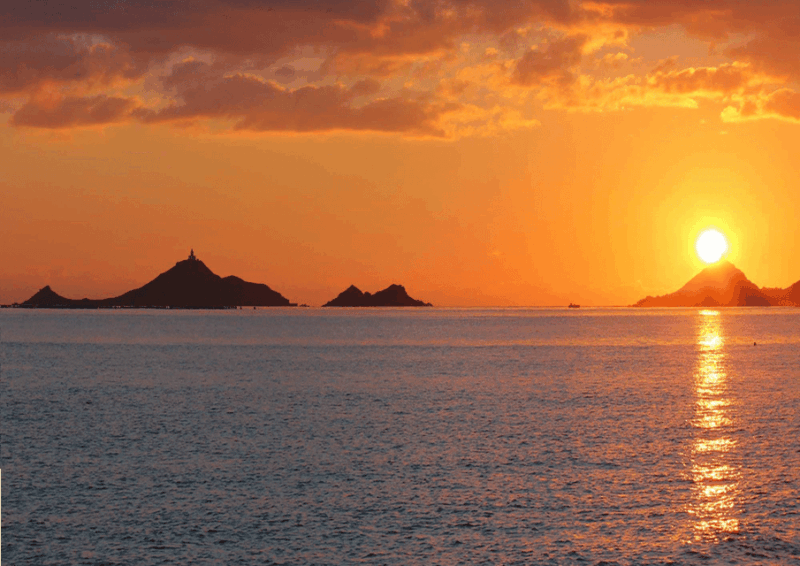 Sunset to Corsican Song on a Catamaran - Key Points