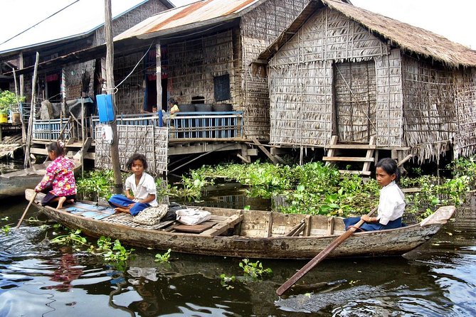 Sunset Tour of Kampong Phluk Stilts Home Village on the Tonle Sap - Interacting With the Local Villagers