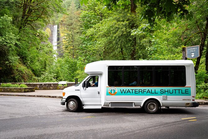Sunset Tour of Multnomah Falls Plus Vista House and Other Falls - Historical Insights and Local Expertise