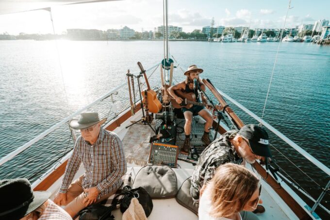 Sunset Tours With Live Music - Music and Entertainment