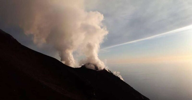 Sunset Trekking on Vulcano Stromboli - Overview of the Sunset Trekking Experience