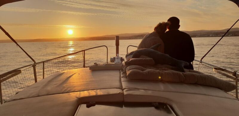 Sunset Trip + Cava + Tapas Tasting (Light Dinner Cruise) - Highlights of the Cruise
