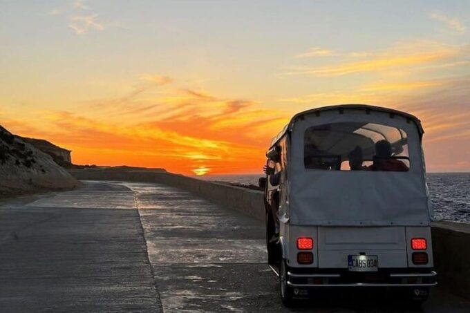 Sunset Tuk Tuk Tour in Gozo & Blue Lagoon (Comino) - Swimming at Blue Lagoon