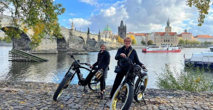 Sunset View & Adventurous Retro E-Bike Tour - Scenic Views and Historical Insights