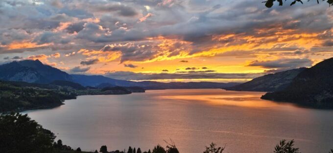 Sunset Yoga Hiking Tour - Participant Requirements