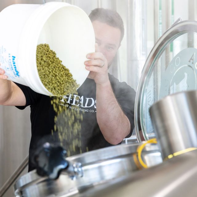 Sunshine Coast: Food and Wine Tour - Brewery and Lunch