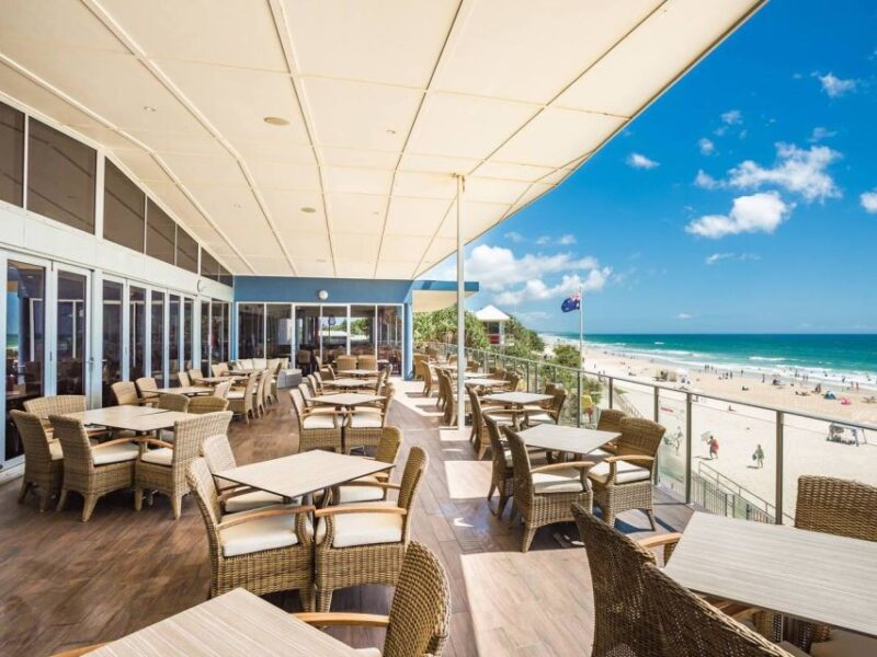 Sunshine Coast: Hidden Villages, Mountains, Islands & Lunch - Lunch With a View of the Surf