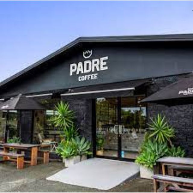 Sunshine Coast: Noosas Tasty Desserts Guided Tour by Van - Tour Restrictions and Age Limit