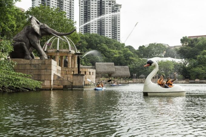 Sunway Lagoon Theme Park With Round-Trip Transfer - Scream Park Features