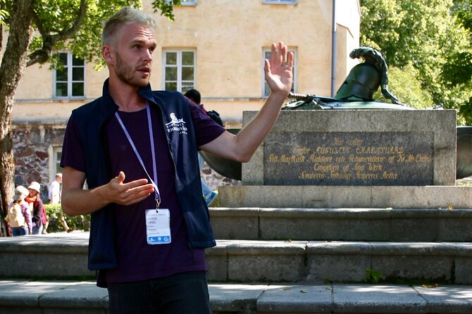 Suomenlinna Ferry and Guided Walking Tour in the Fortress - Positive Traveler Experiences