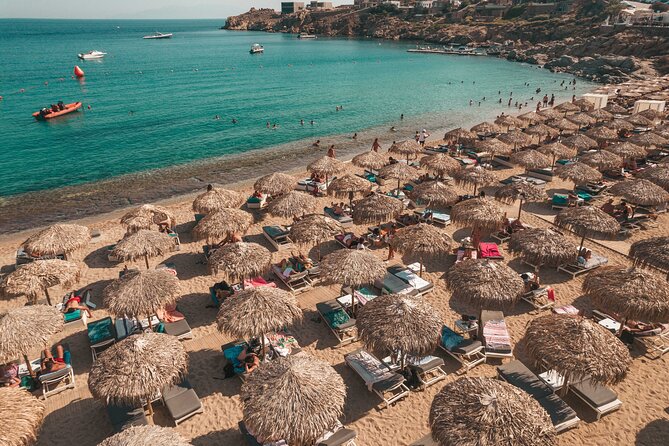 Super Paradise Beach Mykonos Seaside Sunbed (1st Row) - Suitability for Families