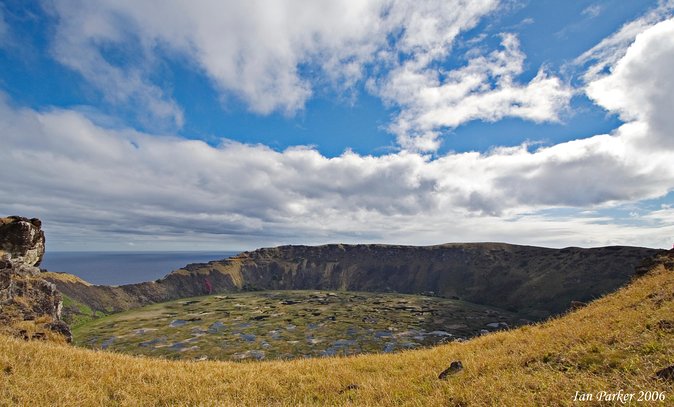 Super Saver: the Best of Easter Island - Ahu Akivi, Ahu Vinapu, and Puna Pau Tour