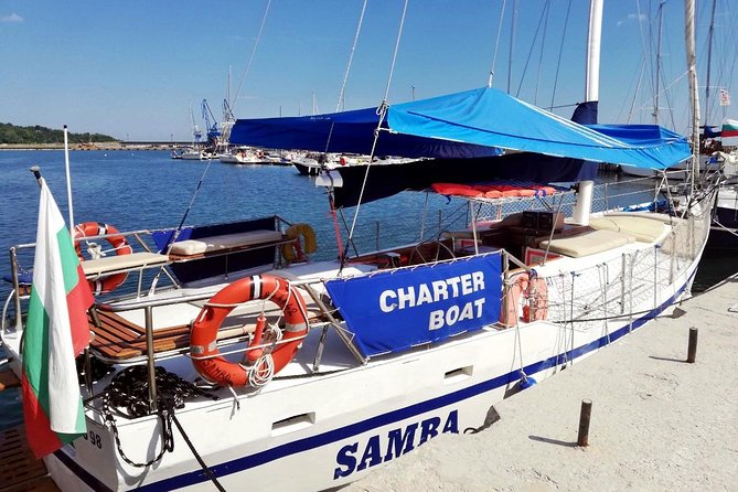 Superb Black Sea Yacht Picnic With Food & Drinks - Delectable Lunch and Refreshing Beverages