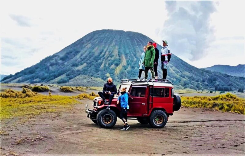 Surabaya: 3 Days 2 Nights Bromo Ijen Ketapang With Hotels - Pickup and Airport Transfer