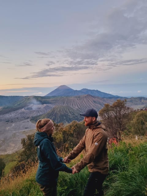 Surabaya: Mount Bromo Sunrise Efficient 1 Day Tour - Key Points