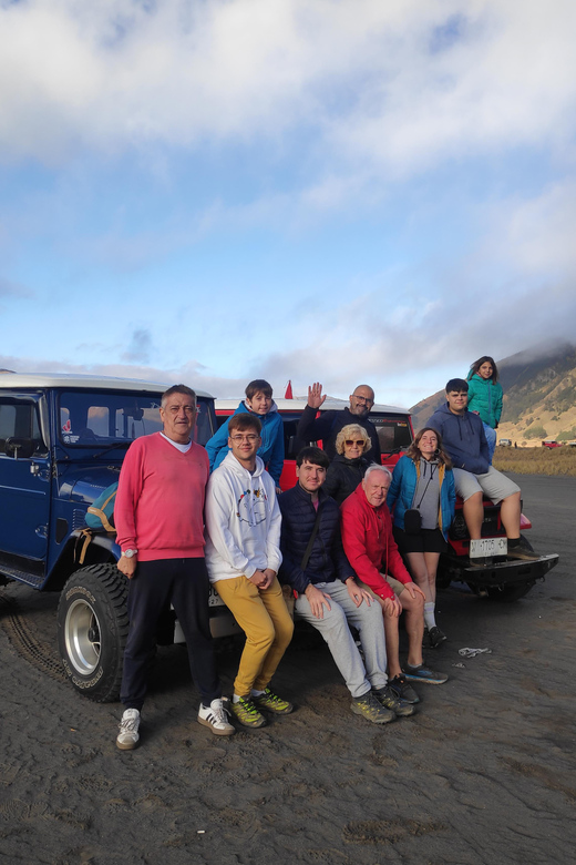 Surabaya: Mount Bromo Sunrise Efficient 1 Day Tour - Prohibited Items