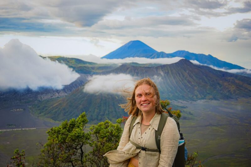 Surabaya: Mt Bromo Sunrise Tour Depart Midnight 12 Hours - Tour Highlights