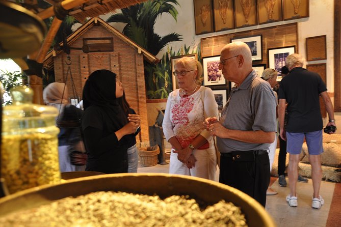 Surabaya Private Tour - Customer Feedback and Memorable Guides