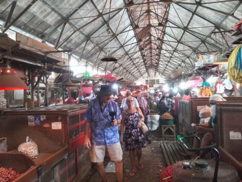 Surabaya Private Tour With Lunch - Booking Information