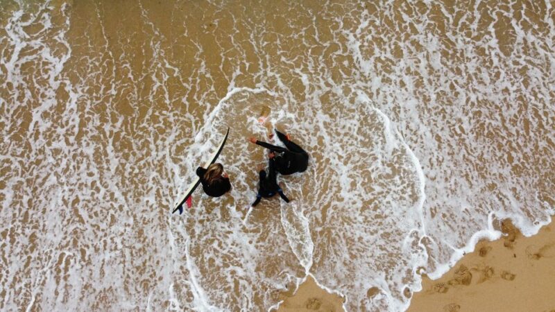 Surf and Guiding World Surf Reserve on Electric Bike - Sustainable Exploration