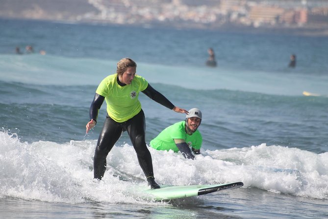 Surf Class Experience in Playa De La Américas - Class Size and Pricing