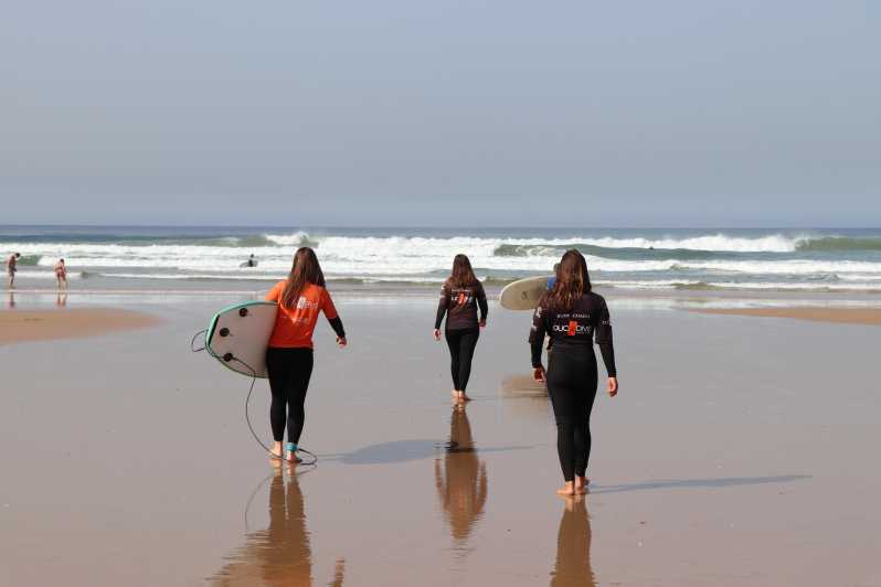 Surf Class in Caparica - Instructor and Experience