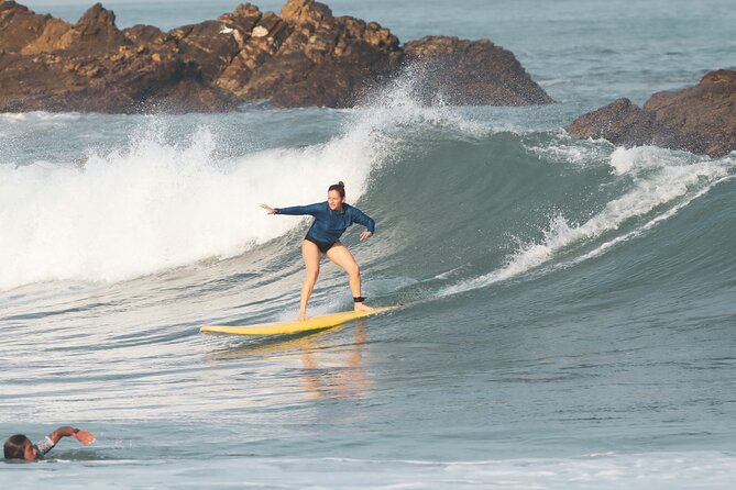 Surf Lessons for All Levels - Included Amenities