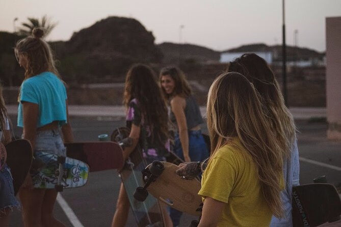 Surf Lessons for Beginners and Intermediate Surfers (6 People per Instructor) - Confirmation and Booking