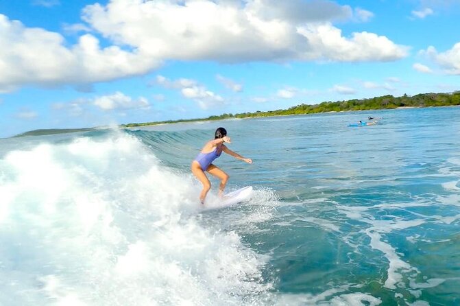 Surf Lessons Guadeloupe Beginners Intermediate Confirmed - Participant Requirements