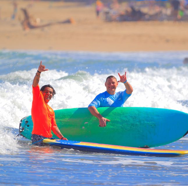 Surf Lessons Review: Ride the Waves Today - Key Points