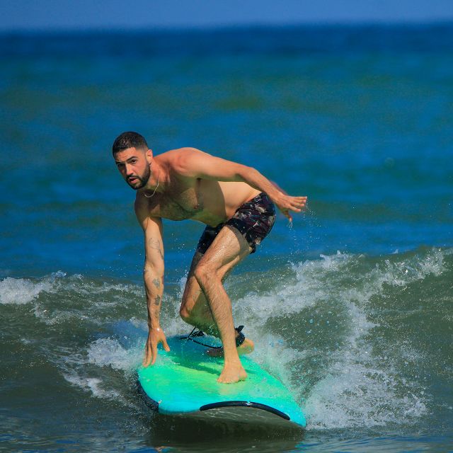 Surf Lessons Review: Ride the Waves Today - Equipment and Amenities